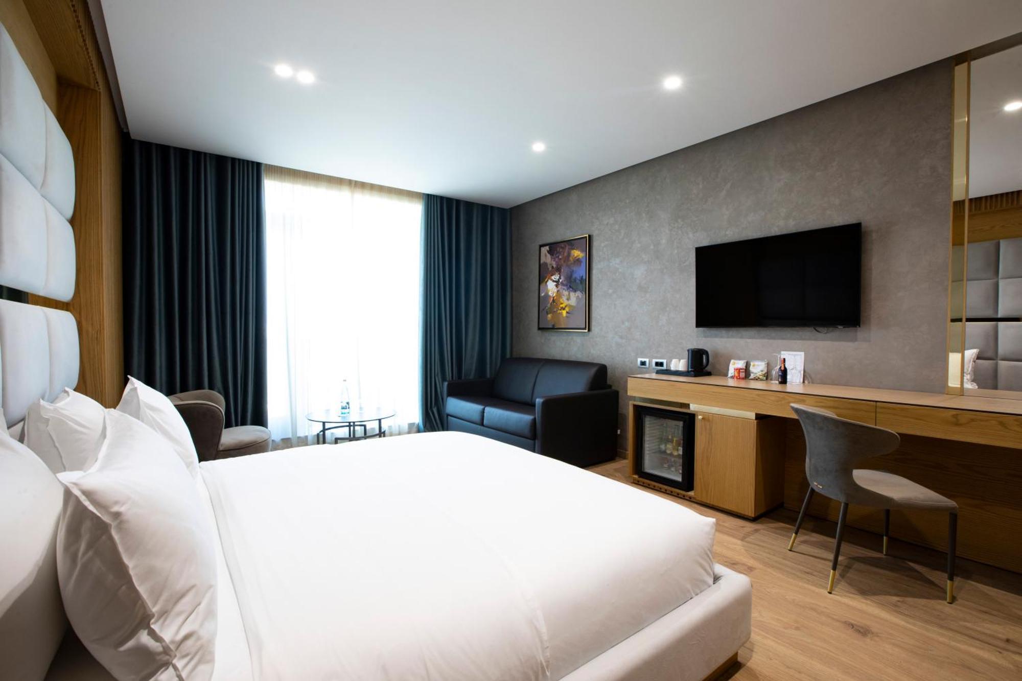 Marinaj Hotel & Spa Tirana Eksteriør billede